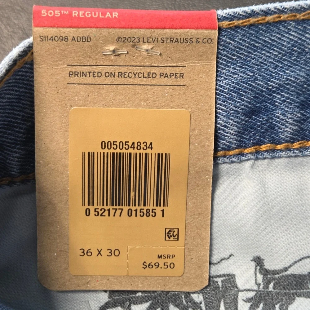 Levis these levi